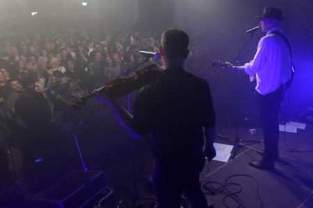 CERKNIŠKA NOČ KONCERT VLADO KRESLIN IN MALI BOGOVI 25 FOTO LJUBO VUKELIČ